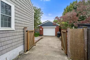 519 Kirby St, New Bedford, MA 02740 - Photo 33