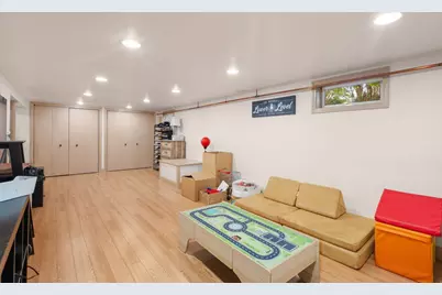 519 Kirby Street, New Bedford, MA 02740 - Photo 27