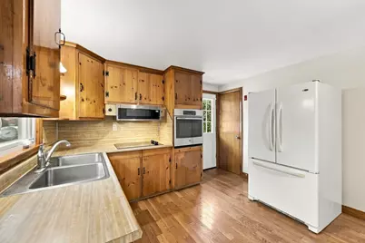 110 Bridge Rd, Northampton, MA 01062 - Photo 13