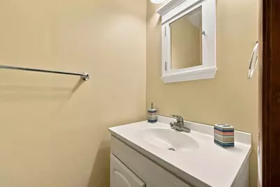 110 Bridge Rd, Northampton, MA 01062 - Photo 27