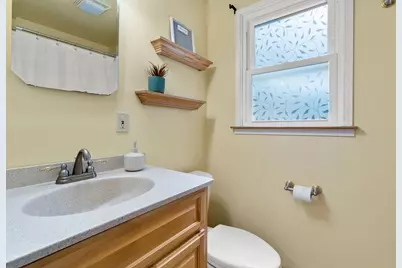 508 Oak St, Franklin, MA 02038 - Photo 11