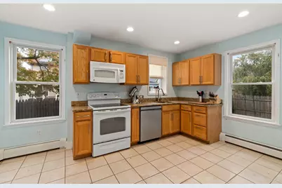 26 Archer St, Lynn, MA 01902 - Photo 5