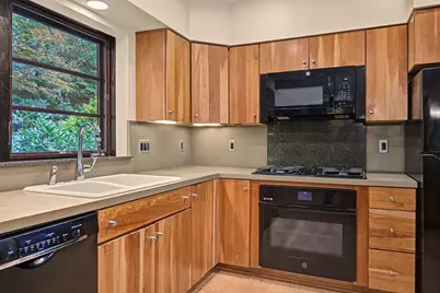50 Porter St, Granby, MA 01033 - Photo 17