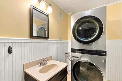34 Joyce St, Webster, MA 01570 - Photo 11
