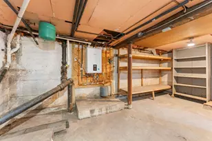 576 Sea St, Quincy, MA 02169 - Photo 15