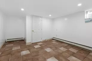 64 Pine St, Swampscott, MA 01907 - Photo 15