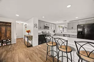 80 Edward Rd, Raynham, MA 02767 - Photo 5