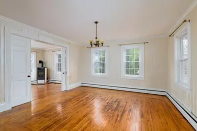 50 Pleasant St, Barre, MA 01005 - Photo 9