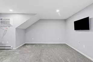 40 Casablanca Ct, Haverhill, MA 01832 - Photo 23