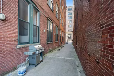 13-17 Willow St #205, Lynn, MA 01901 - Photo 13