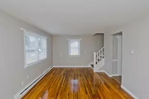 57 Ellen St, Springfield, MA 01104 - Photo 9
