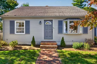 68 Harman Ave, Seekonk, MA 02771 - Photo 1