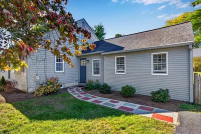 68 Harman Ave, Seekonk, MA 02771 - Photo 3