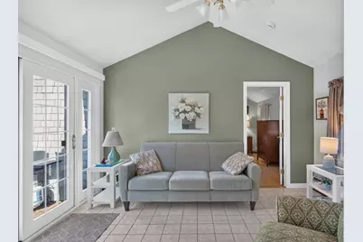 68 Harman Ave, Seekonk, MA 02771 - Photo 13