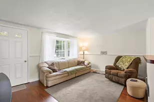 14 Standish Ave, Wareham, MA 02538 - Photo 3