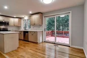 81 Tisdale Dr, Dover, MA 02030 - Photo 9