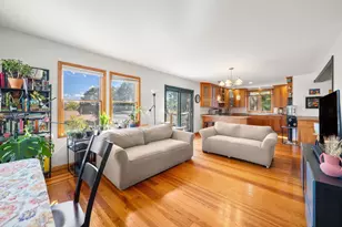 17 Connecticut Ave, Blackstone, MA 01504 - Photo 3