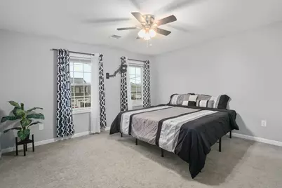 7 Snowden St, Springfield, MA 01119 - Photo 23