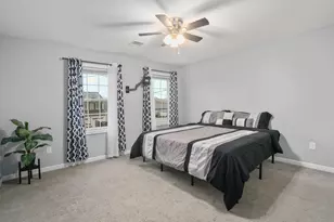7 Snowden St, Springfield, MA 01119 - Photo 23