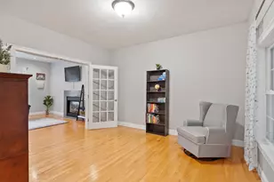 448 Malden St, Holden, MA 01520 - Photo 9