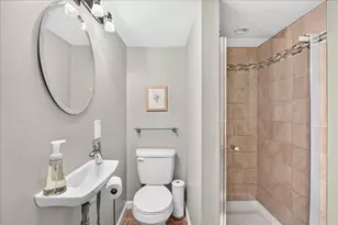 8 Sunnyside Rd, Quincy, MA 02169 - Photo 31
