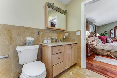 30 Everett Ave, Somerville, MA 02145 - Photo 15