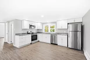 412 Oak St, Methuen, MA 01844 - Photo 3