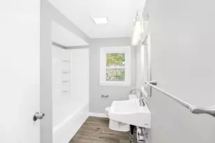 412 Oak St, Methuen, MA 01844 - Photo 15