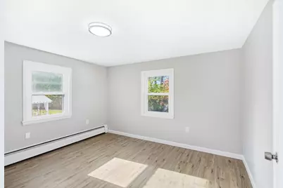 412 Oak Street, Methuen, MA 01844 - Photo 11