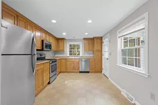 64 Alden St, Plymouth, MA 02360 - Photo 13