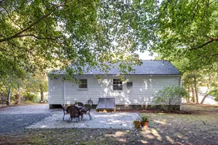 64 Alden St, Plymouth, MA 02360 - Photo 5