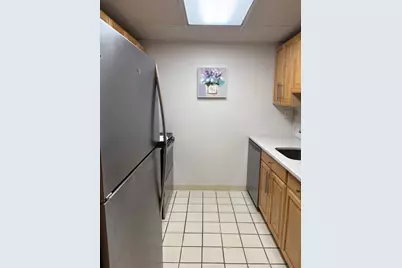50 Broadlawn #502, Brookline, MA 02467 - Photo 15