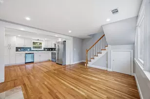 118 Washington St, Melrose, MA 02176 - Photo 9