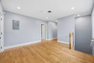 118 Washington St, Melrose, MA 02176 - Photo 11