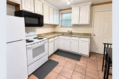 623 Cummins Hwy #A, Boston, MA 02136 - Photo 7