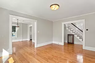 26 Locust St, Brockton, MA 02301 - Photo 9