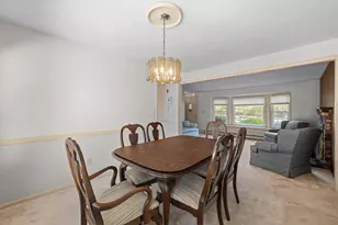 42 Pinebrook Ln, Holden, MA 01520 - Photo 7