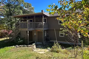 42 Hovey Rd, Monson, MA 01057 - Photo 5