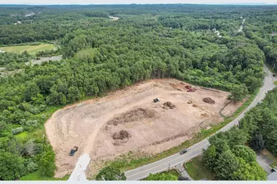 147 Nashua Rd, Pepperell, MA 01463 - Photo 1