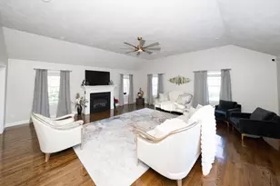 9 Arrowhead Wy, Rutland, MA 01543 - Photo 9