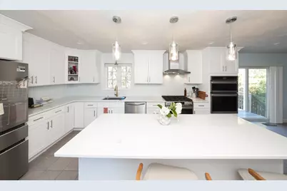9 Arrowhead Way, Rutland, MA 01543 - Photo 5