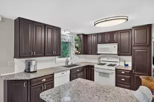20 Frances Helen Rd, Yarmouth, MA 02675 - Photo 3