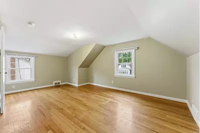 6 Bennington St, Springfield, MA 01108 - Photo 31