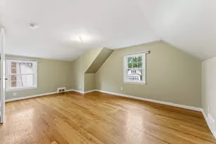 6 Bennington St, Springfield, MA 01108 - Photo 31