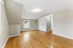 6 Bennington St, Springfield, MA 01108 - Photo 27