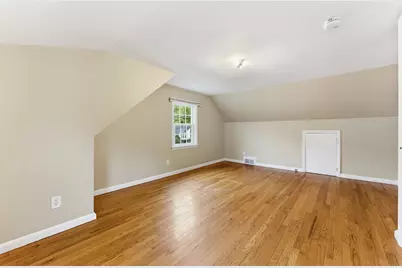 6 Bennington St, Springfield, MA 01108 - Photo 33