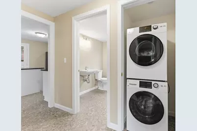 6 Bennington St, Springfield, MA 01108 - Photo 25