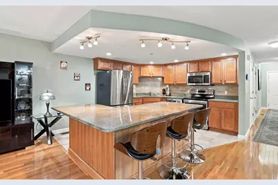 111 Regency Ln #111, Abington, MA 02351 - Photo 3