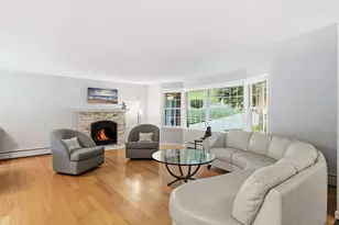 46 Stuart Pl, Westfield, MA 01085 - Photo 11