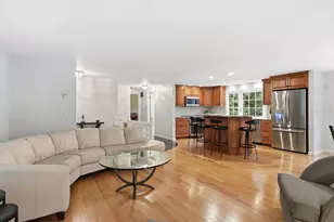 46 Stuart Pl, Westfield, MA 01085 - Photo 13